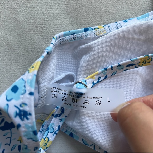 Floral Ruffle Bikini Top with Bow - Light Blue - Picture 3 of 3